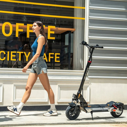 Why E-Scooters Are the Best Choice for Your Body & Mind