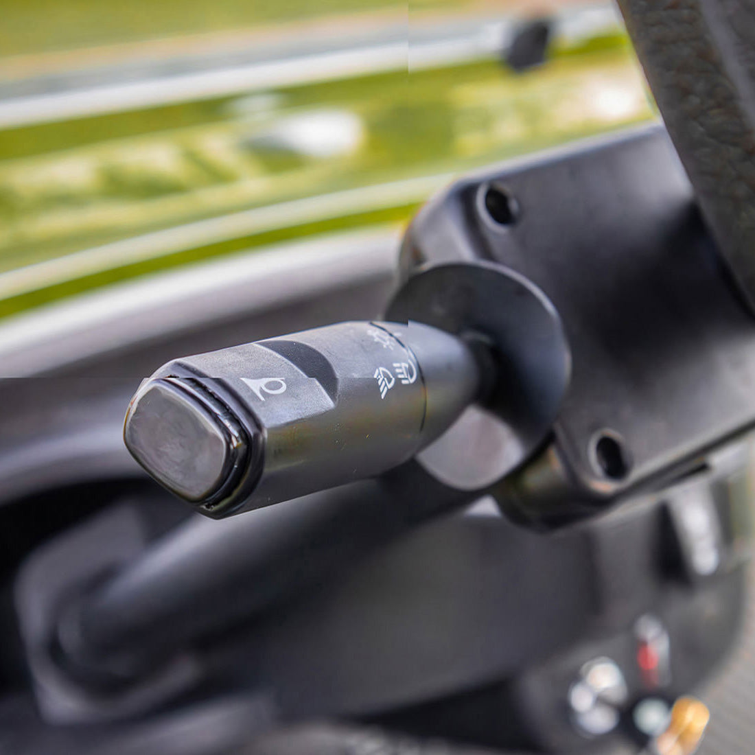 Keon Premium Electric Golf Cart  2+2 Seater Standard with horn and light bar